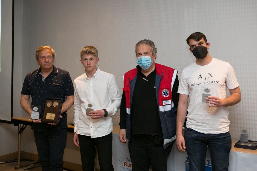 Η ΕΑΣ ΣΕΓΑΣ Κρήτης βράβευσε τους κορυφαίους αθλητές-τριες για τα έτη 2020-2021 (pics) runbeat.gr